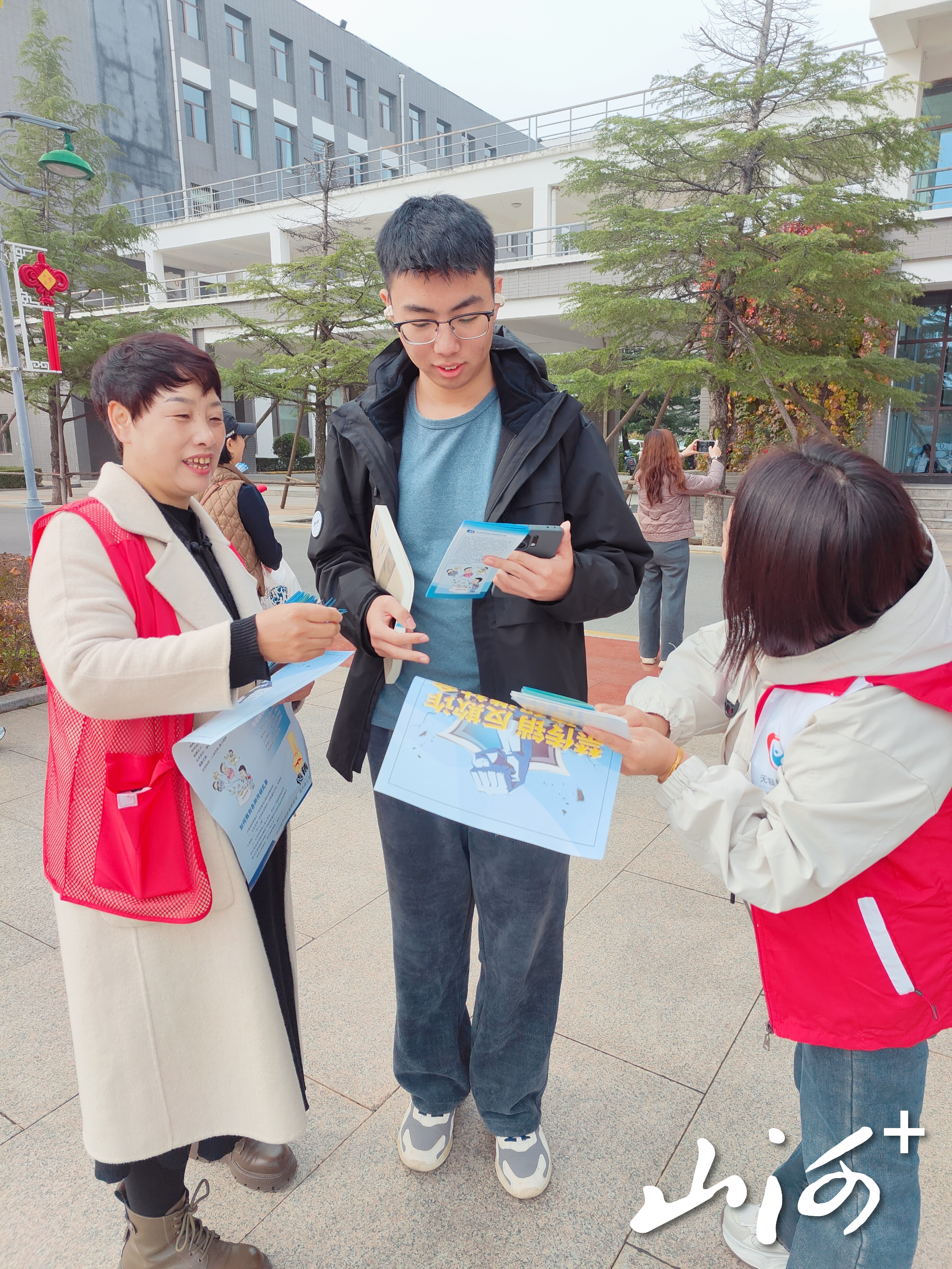 9ae00f2e6b33ea9a907d35ef15be264