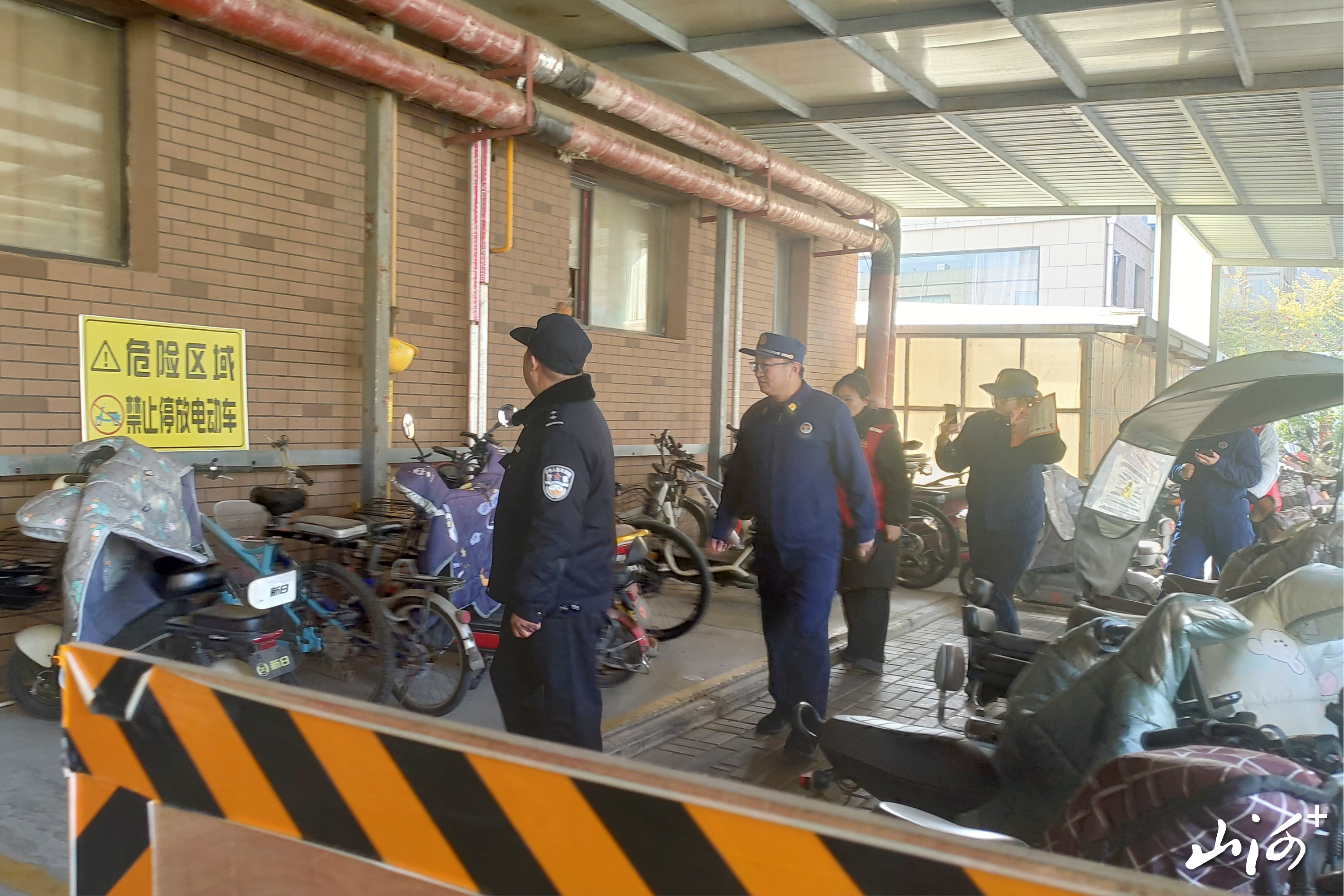 检查消防安全隐患 (2)