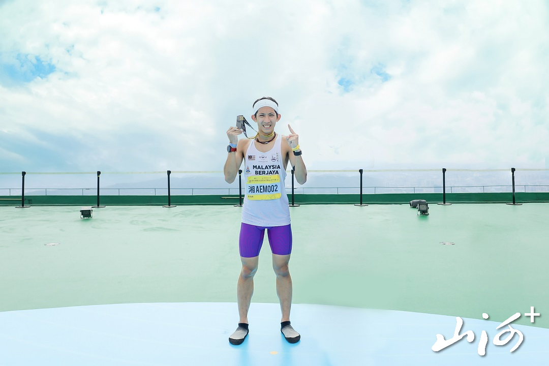 苏为庆在国际垂马长沙IFS站夺冠