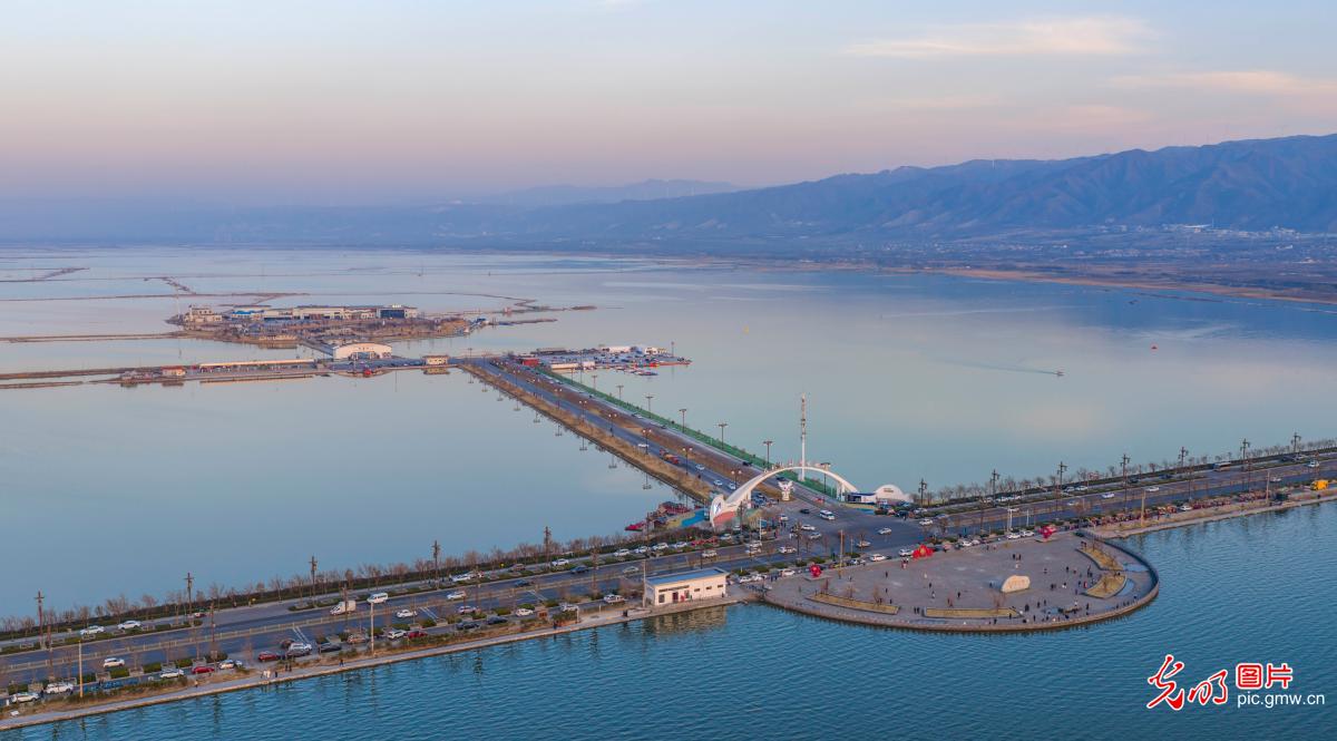 盐湖生态焕新颜