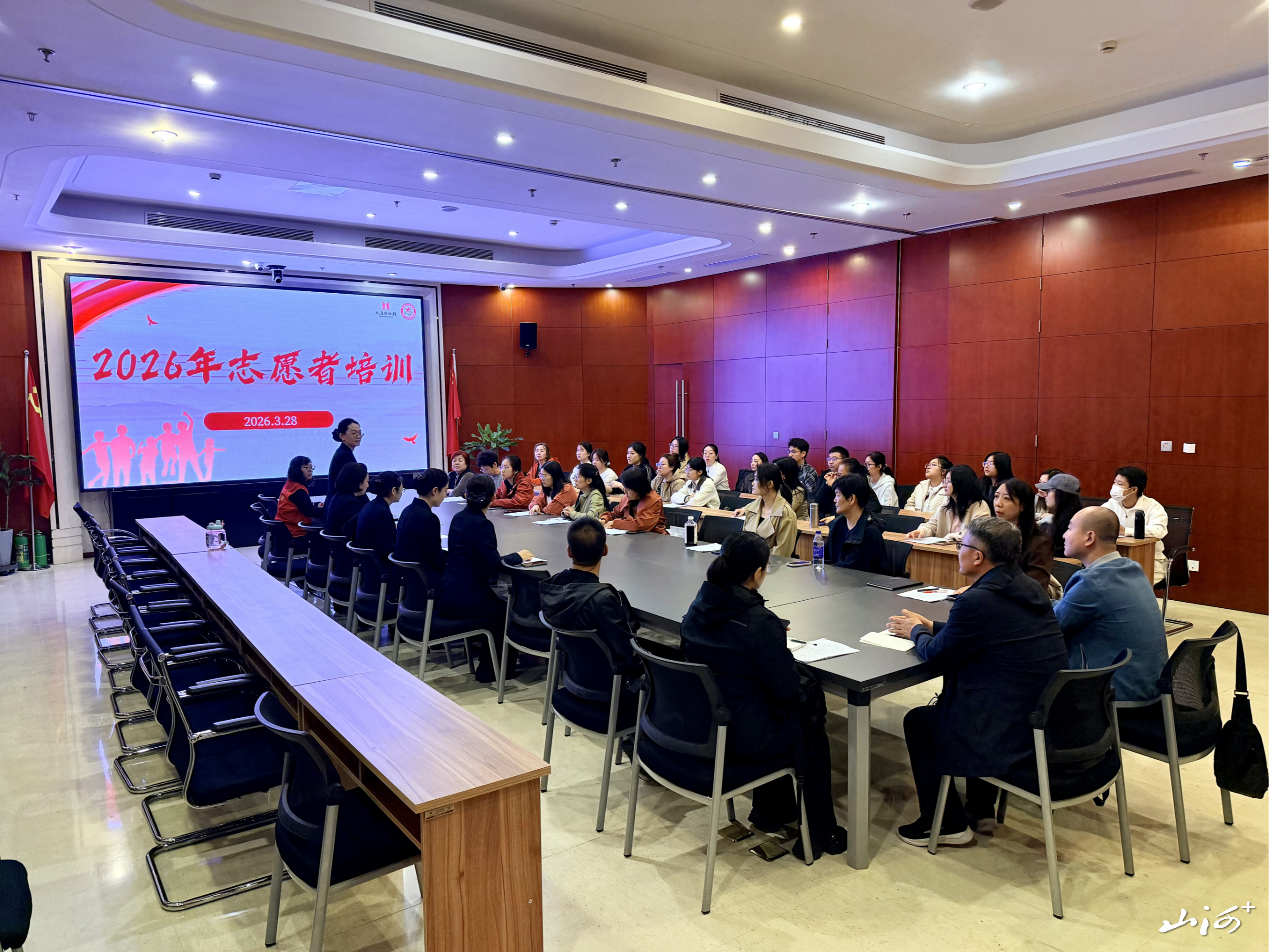 图片 2(1) 图片 2(1)