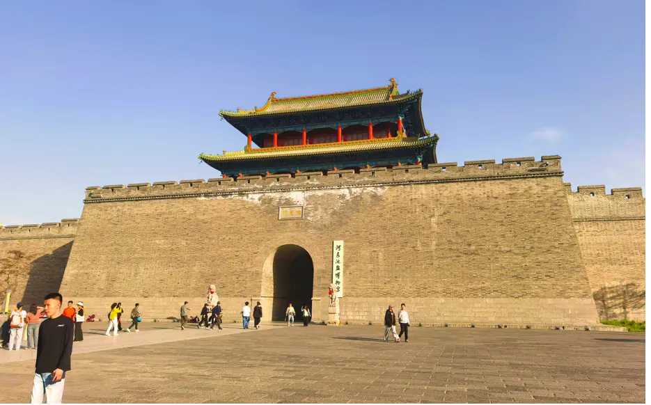 池盐孕古邑 戏台映河东