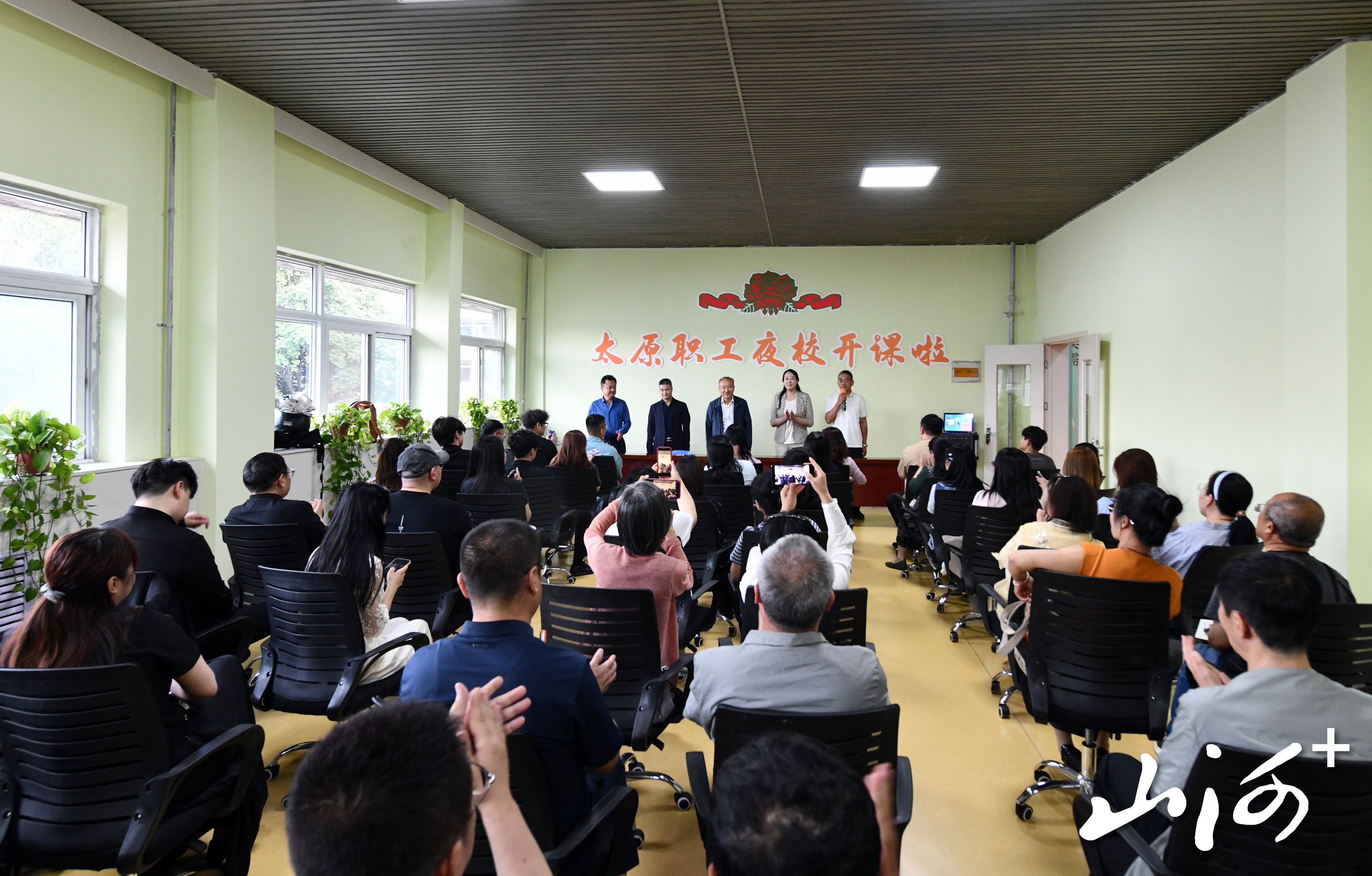 ZQD_3919 ZQD_3919