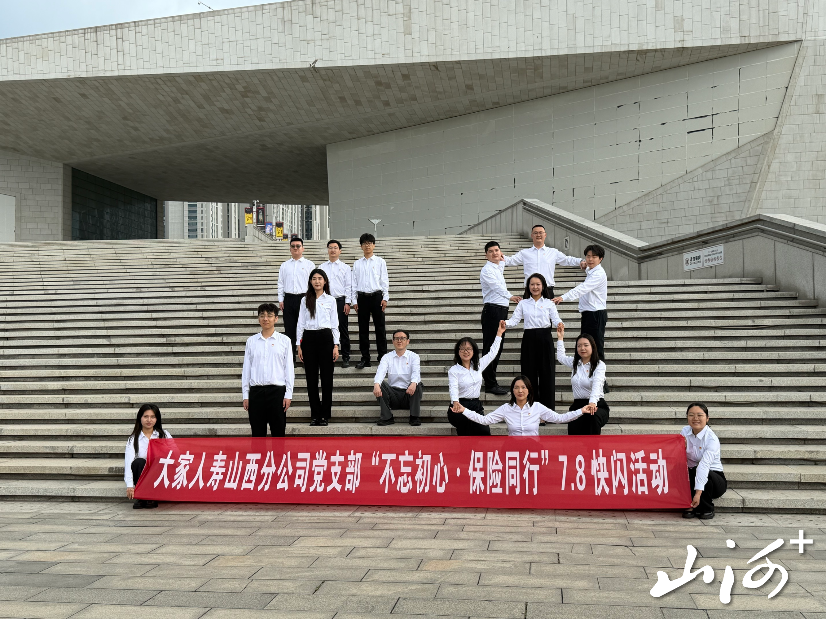 图片1 图片1
