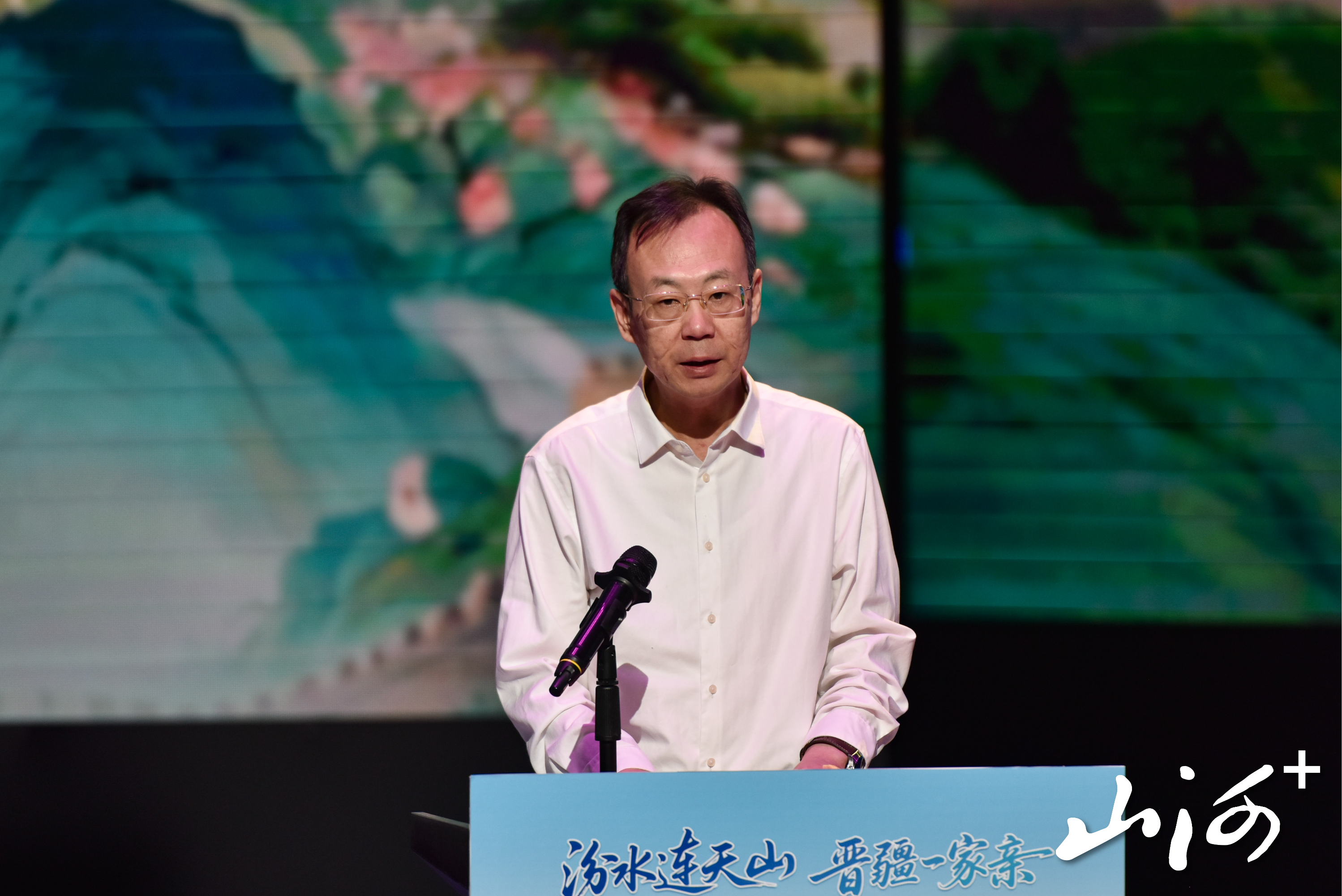 山西日报社社长张羽致辞 山西日报社社长张羽致辞